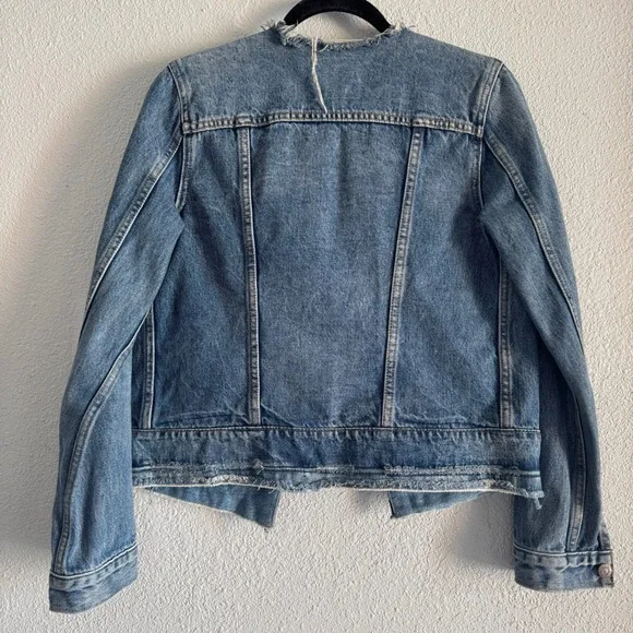 Levi's collarless denimjacket size small medium wash
